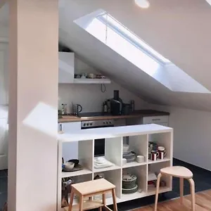 Apartment Sonnige Und Ruhige Fur Entspanntes Reisen, Wien