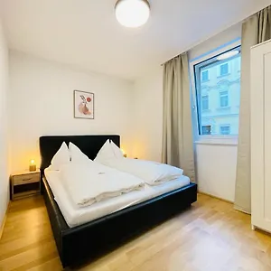 Apartment Style, Wien